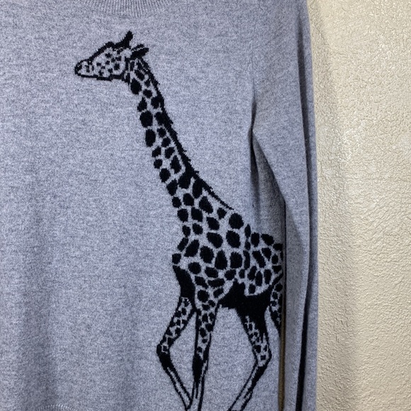 Peck & Peck Sweater Gray with Giraffe Design M 100% Cashmere SOFT - Picture 3 of 12